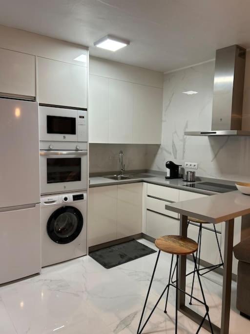 Moderno Apartamento Cerca Al Mar Tías Eksteriør billede