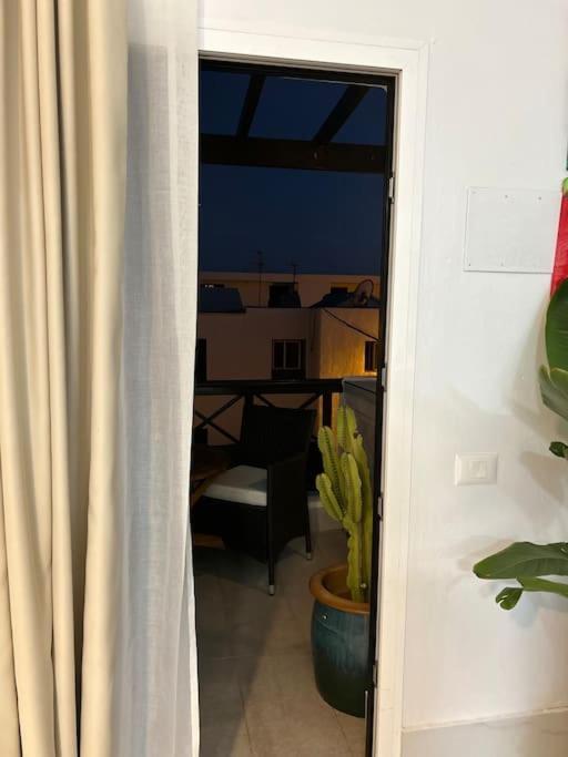 Moderno Apartamento Cerca Al Mar Tías Eksteriør billede