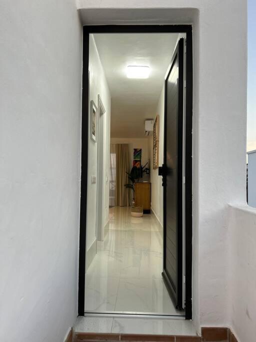 Moderno Apartamento Cerca Al Mar Tías Eksteriør billede